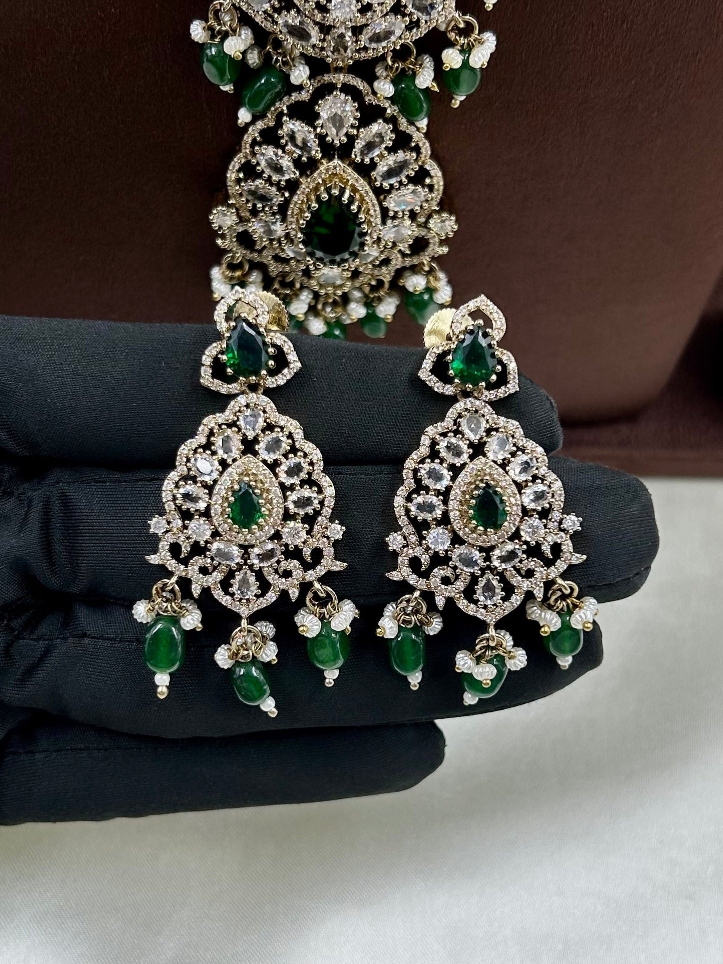 Minakshi Victorian Premium Necklace Set