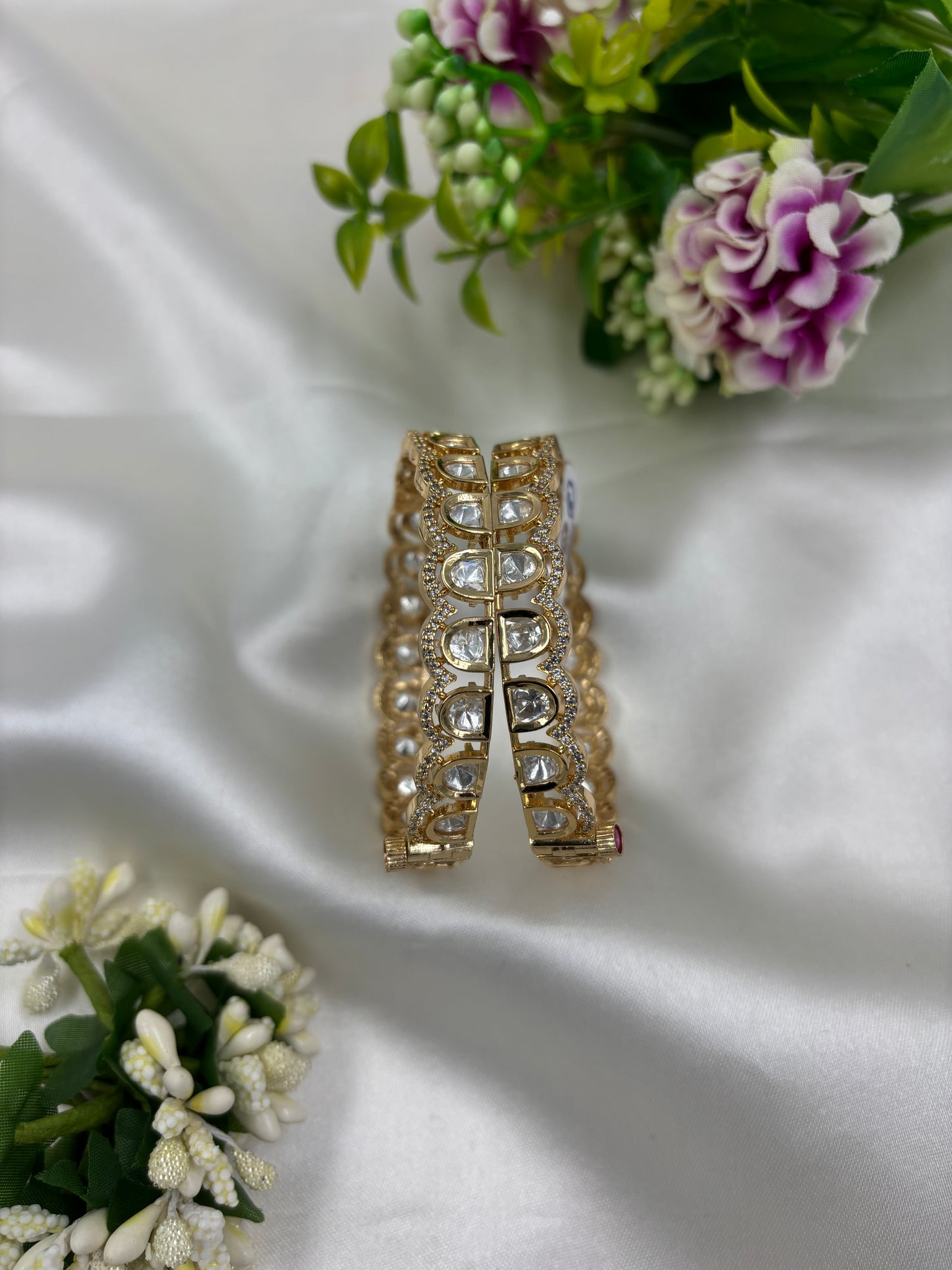 Rubina Moissanite Kundan Premium Bangles Set