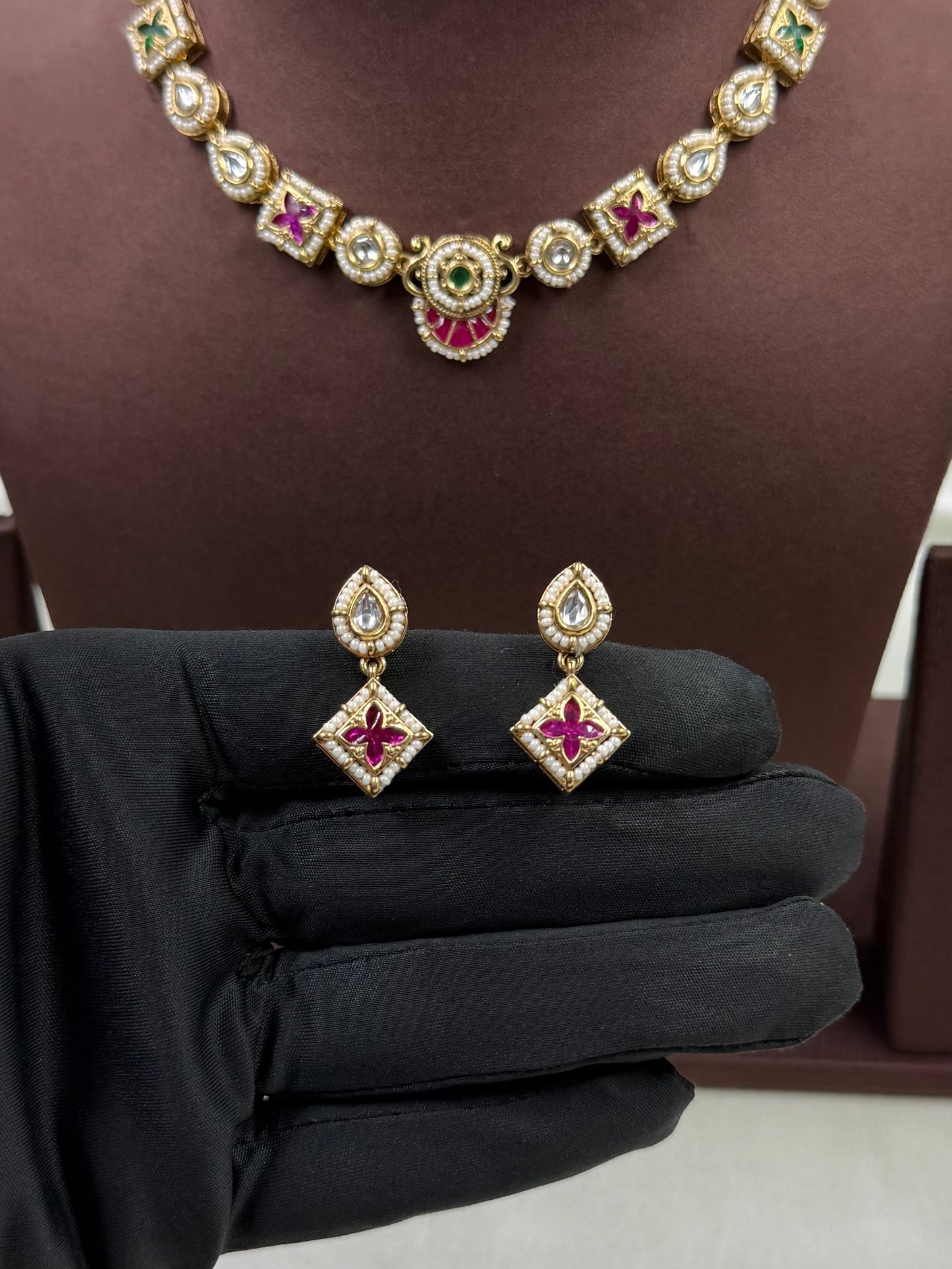 Avantika Heritage Delicate Necklace