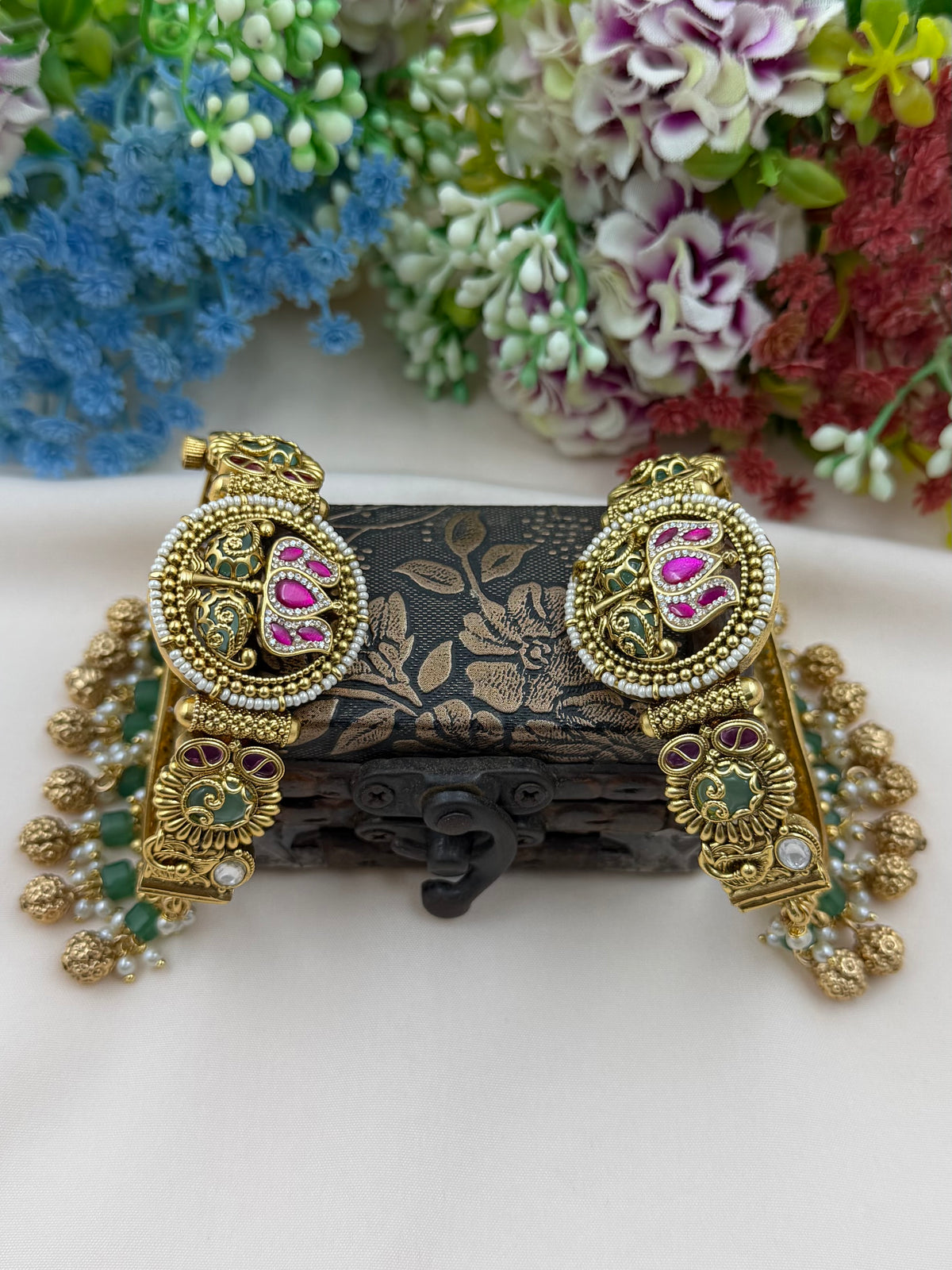 Unnati Chorski Bangles (Openable)