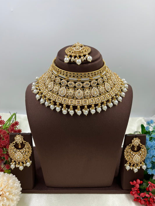 Kiara Traditional Choker