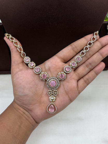 Diya Victorian Delicate Necklace Set