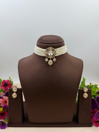 Maheshwari Moissanite Choker Necklace Set