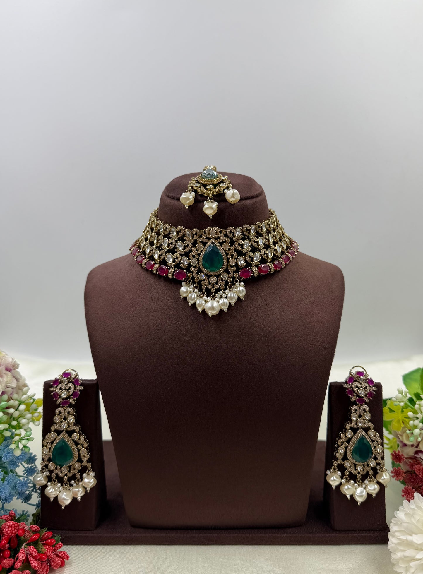 Tarini Victorian Premium Choker Necklace Set