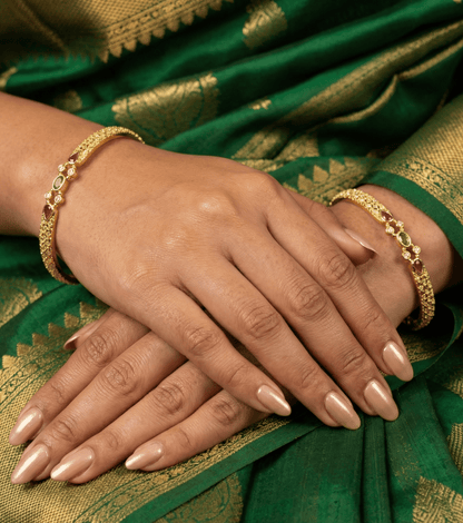 Sharvari Gold Bangles