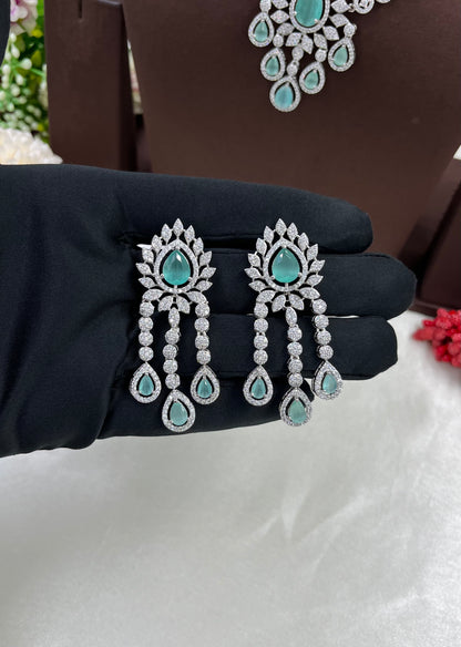 Diva Floral Drop Necklace Set