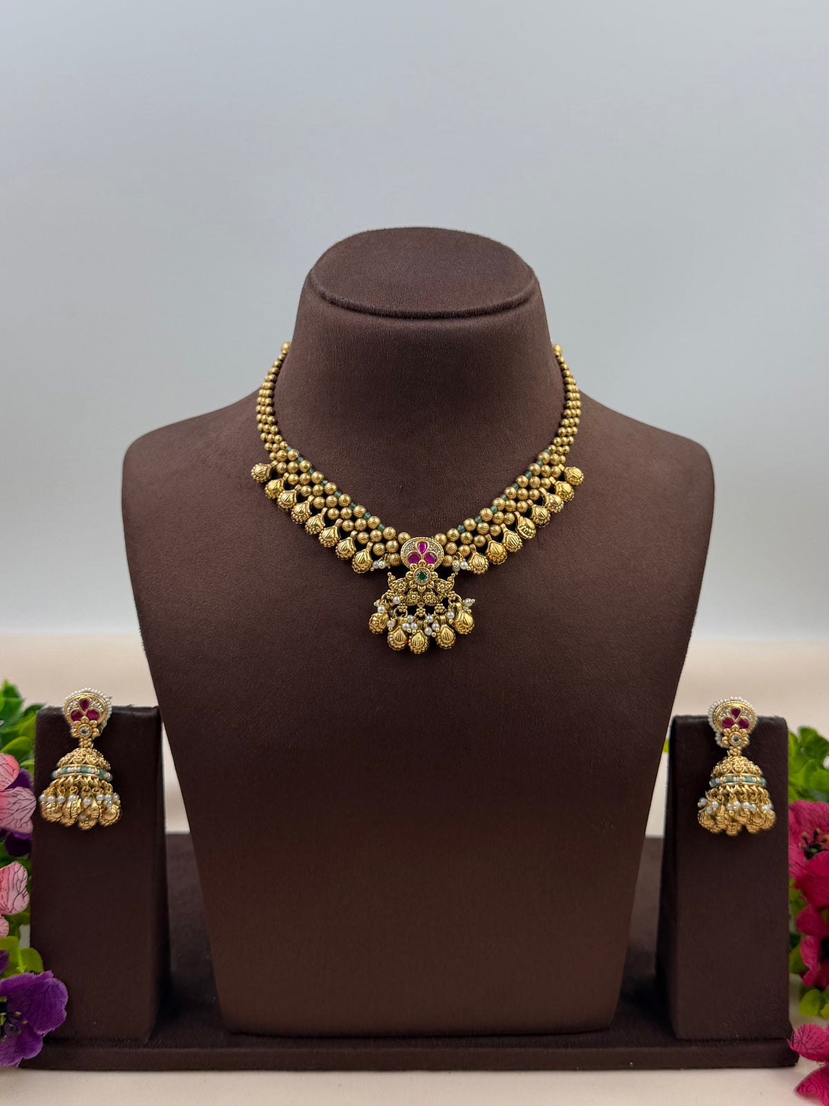 Pranisha Heritage Chorski Necklace Set