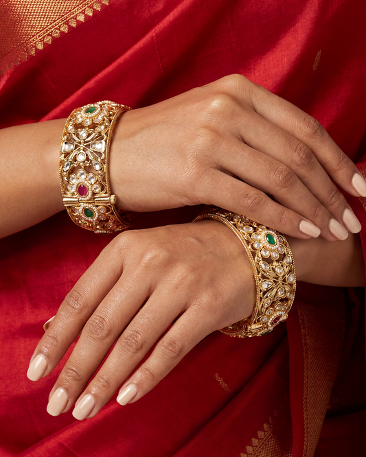 Rithika Moissanite Kundan Premium Bangles Set