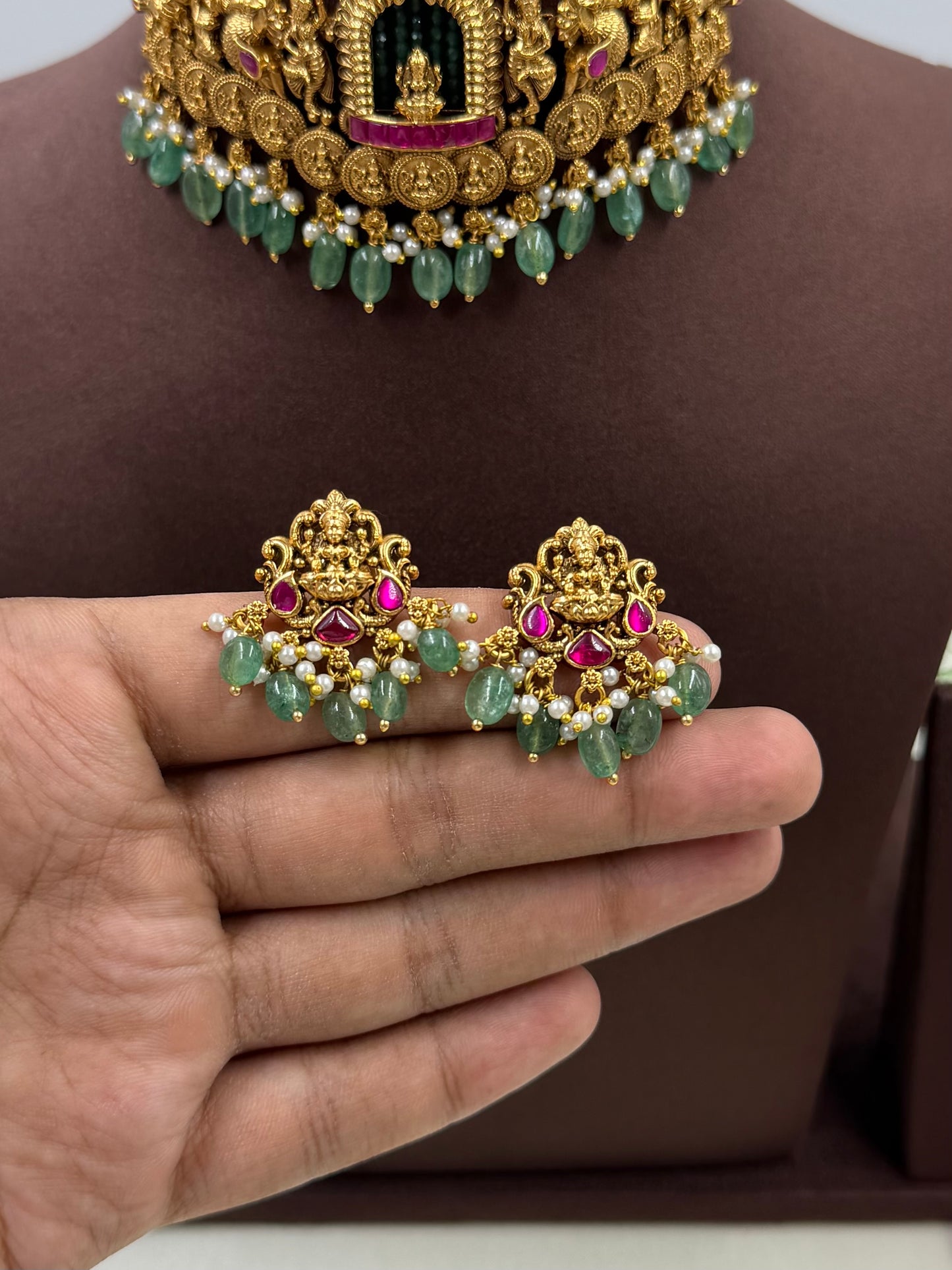 Vaidehi South Indian Choker Set