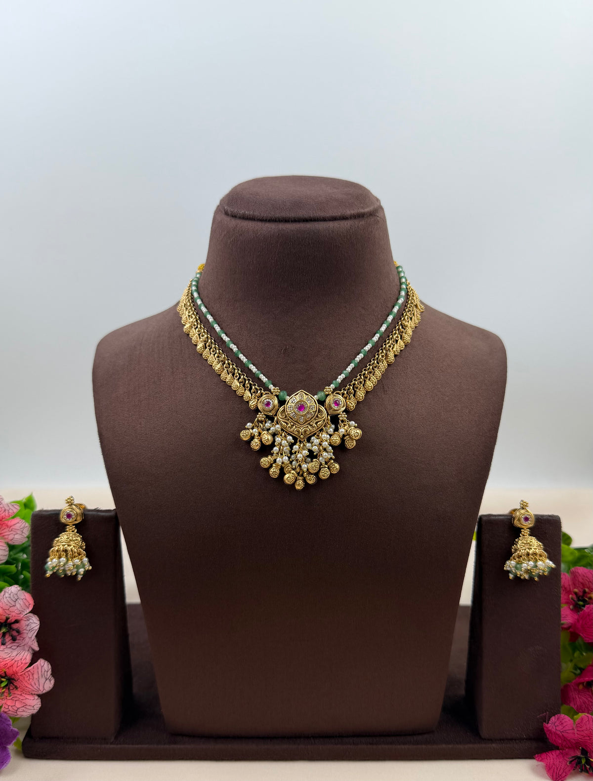 Shefali Heritage Chorski Delicate Necklace Set