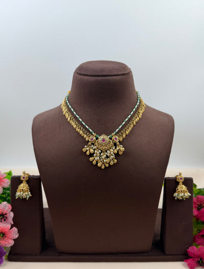 Shefali Heritage Chorski Delicate Necklace Set