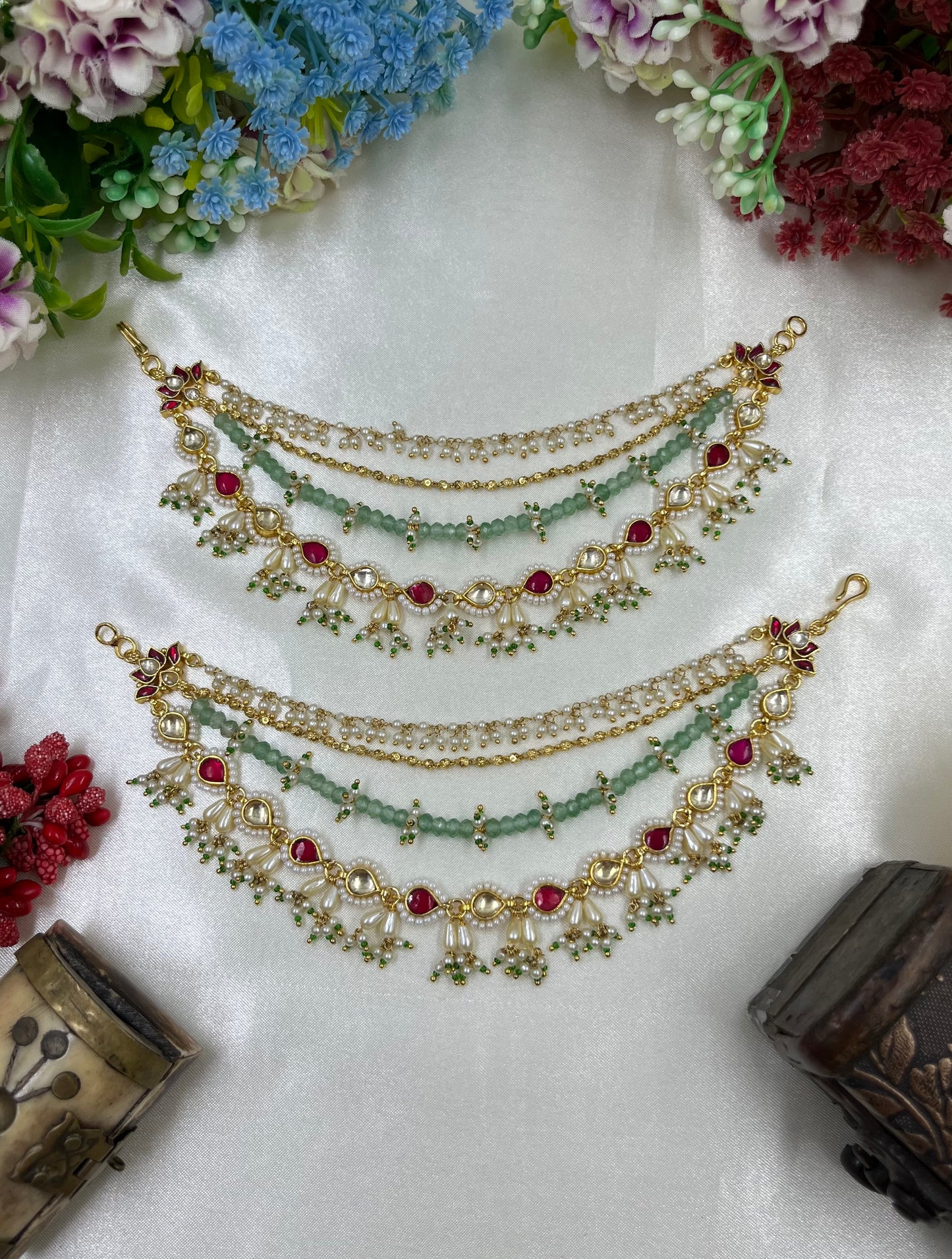 Ariti Premium Pachi Kundan Ear Chain