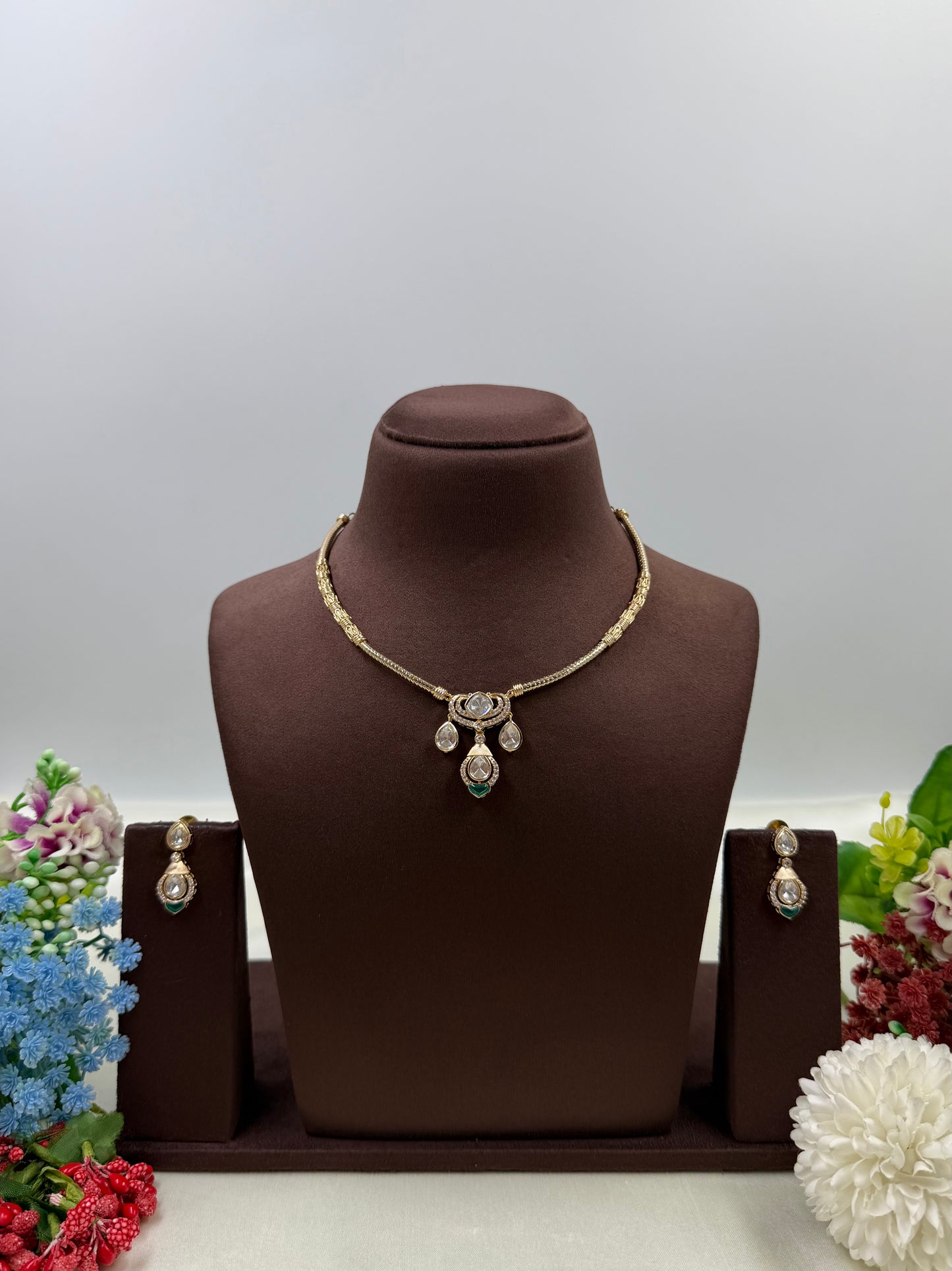 Nora Moissanite Hasli Necklace