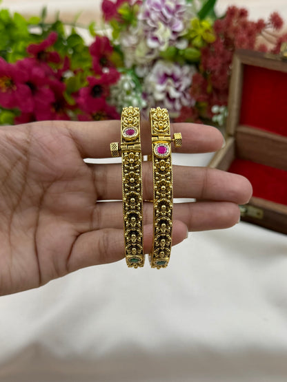 Ambika Traditional Bangles (Openable)