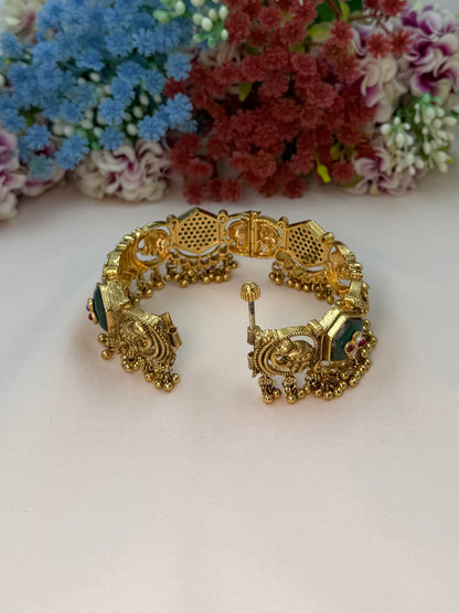 Shloka Chorski Bangles (Openable)