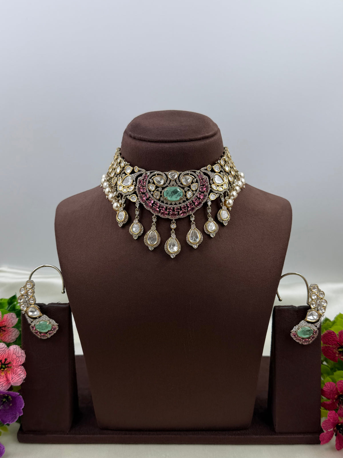 Khyati Victorian Choker Necklace Set