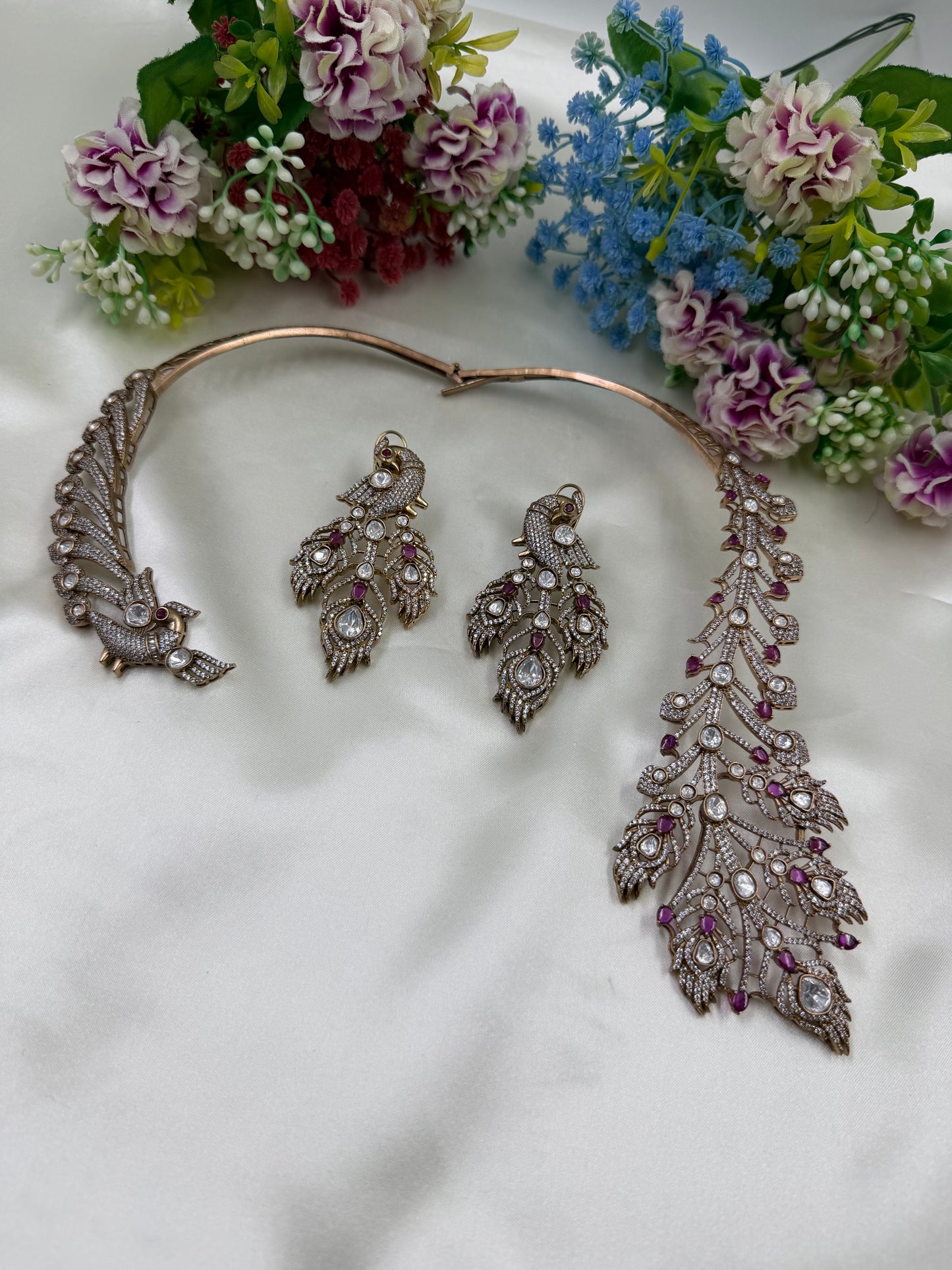 Ayushi Jaipuri Kundan Hasli Set
