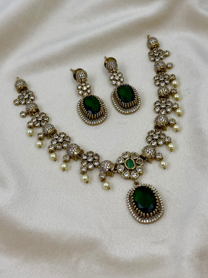 Pooja Victorian Delicate Necklace Set