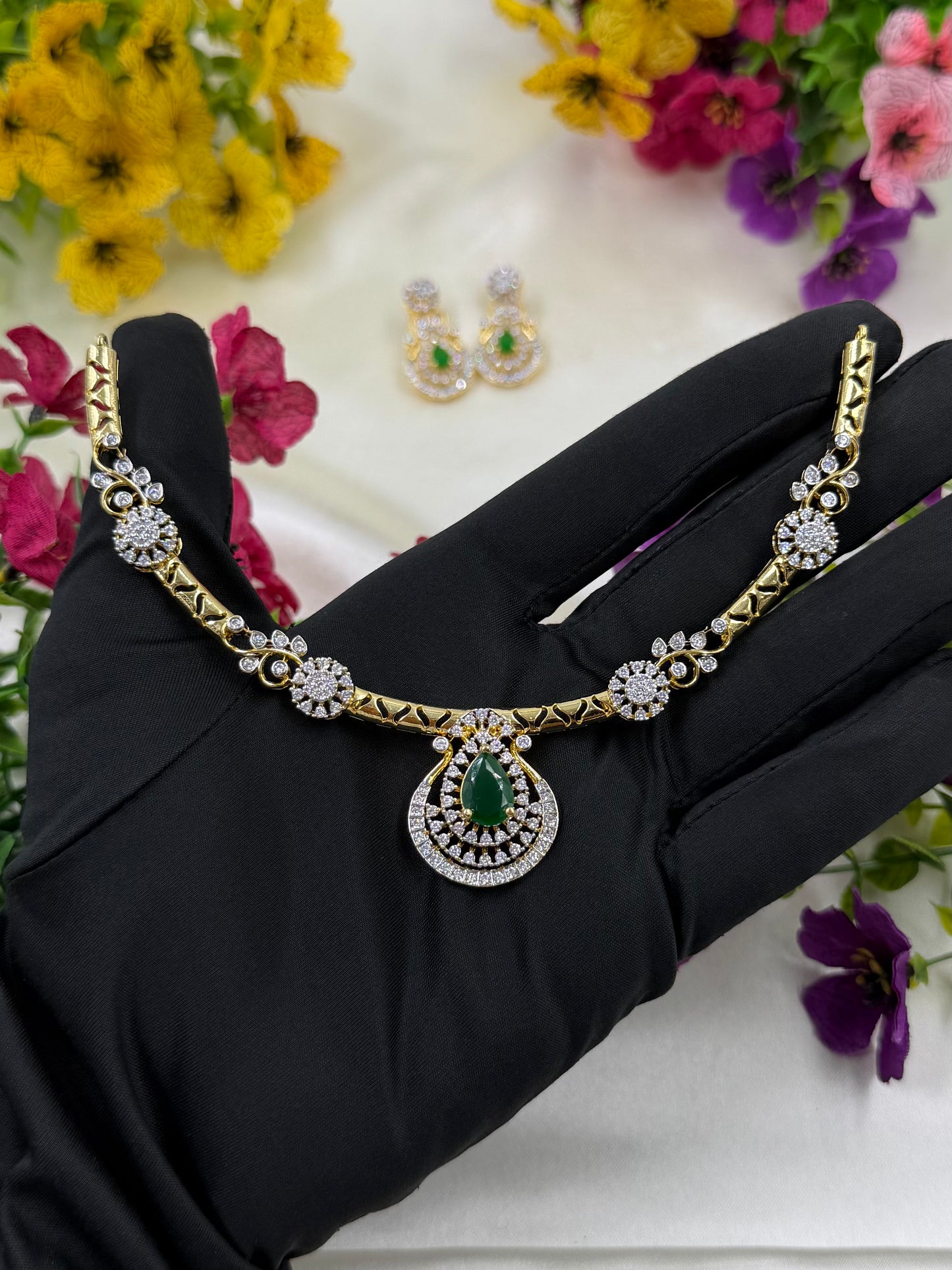 Falak Two Tone Hasli Necklace