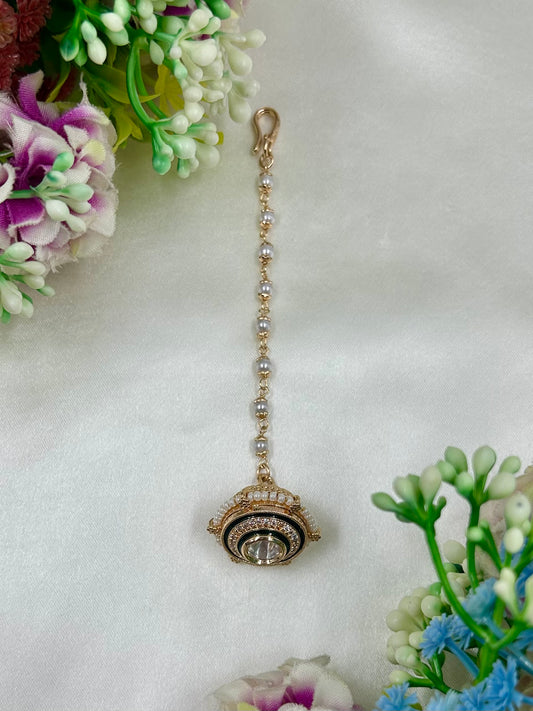 Rupali Moissanite Mang Tika