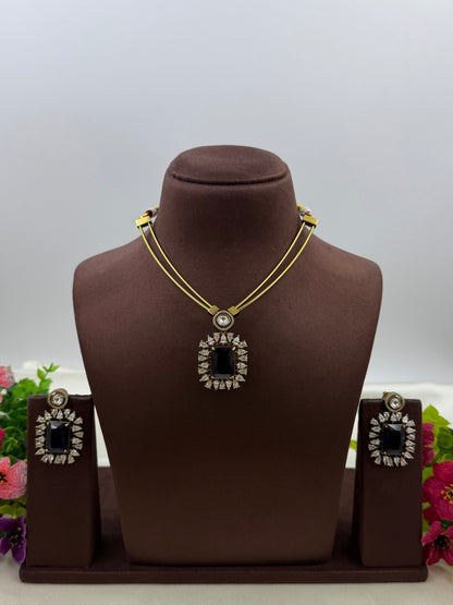 Tejasvi Victorian Delicate Necklace Set