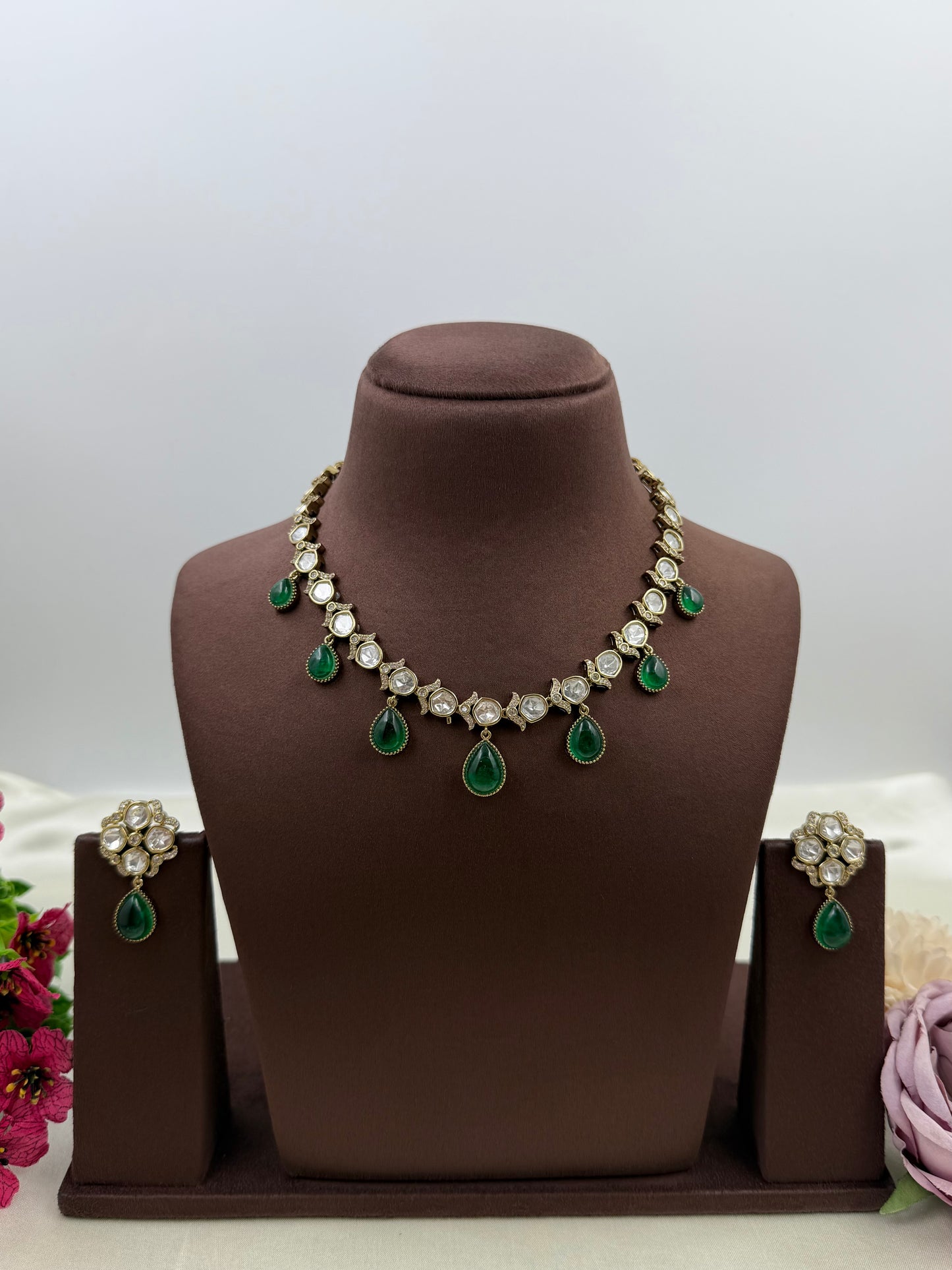 Sheetal Premium Victorian Necklace Set