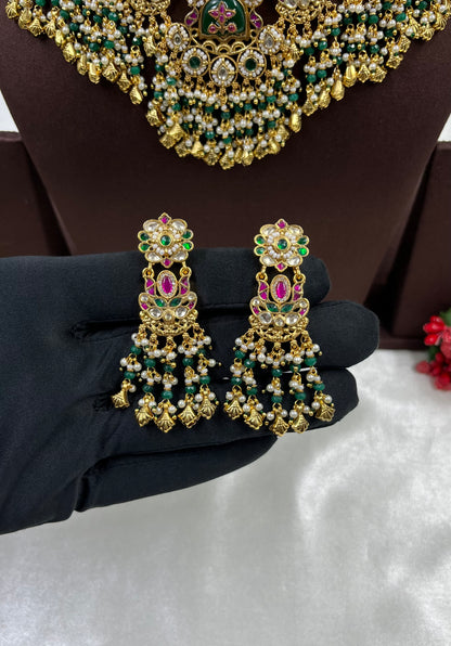 Meher Pachi Kundan Premium Necklace