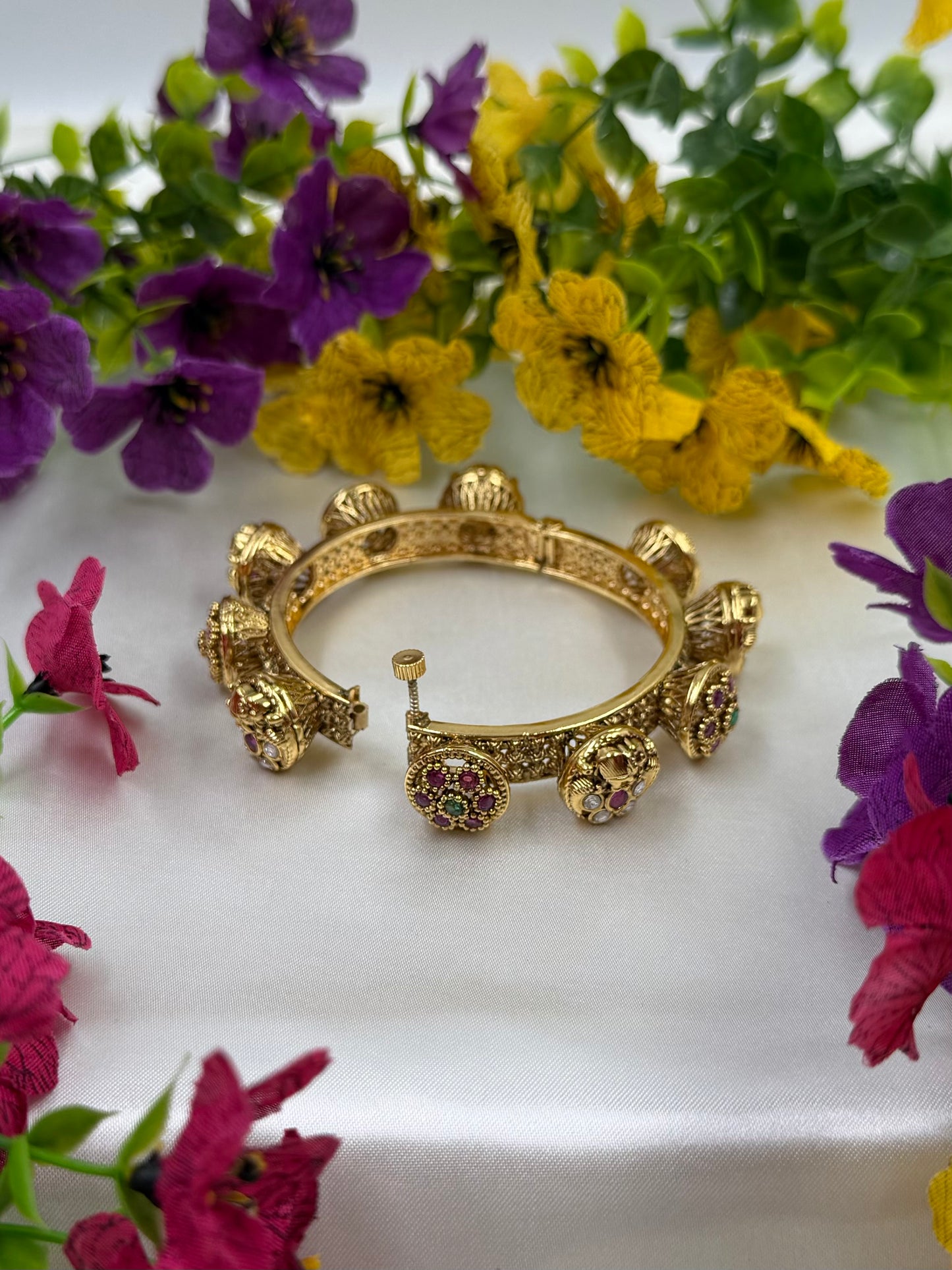 Tanisha Heritage Bangles (Openable)