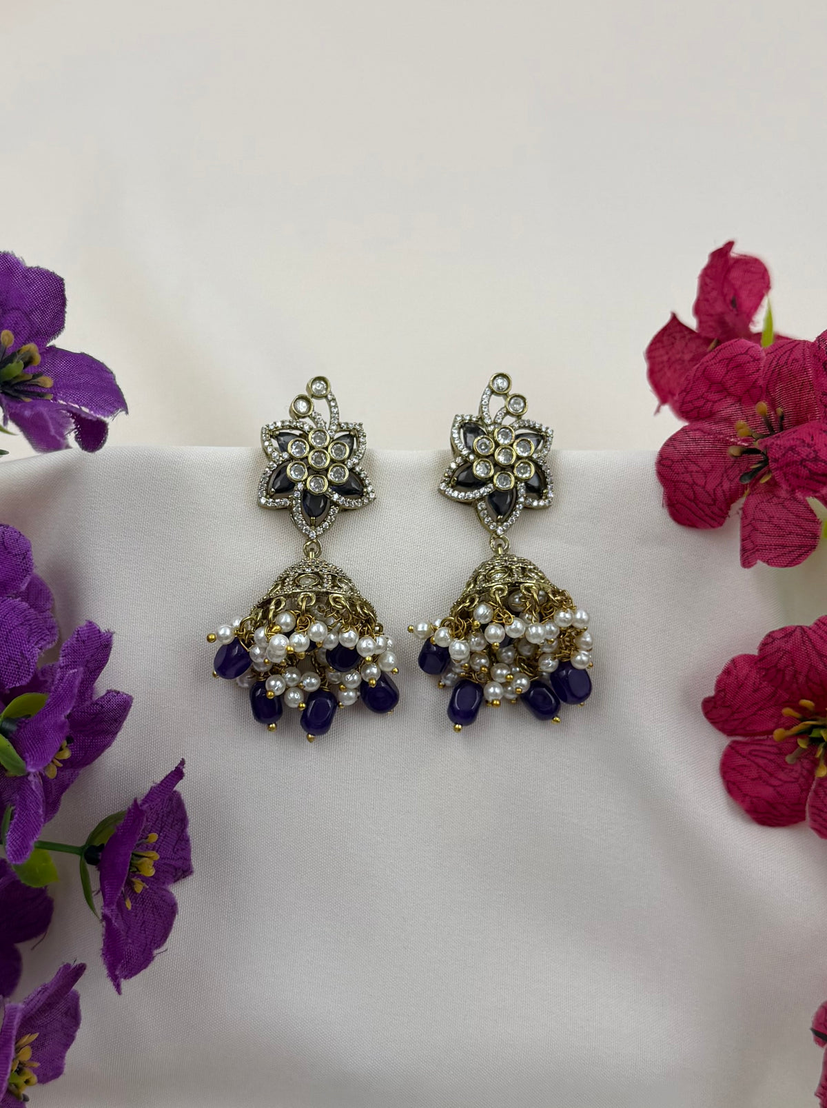 Zoya Victorian Jhumka
