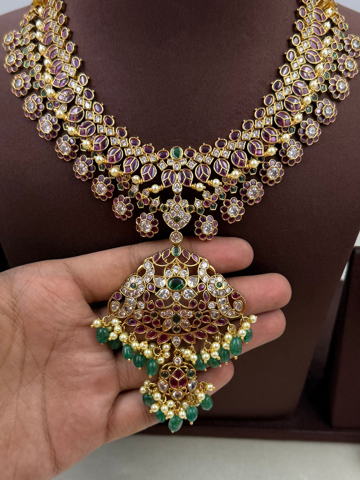Meena Victorian Traditional Necklace Set