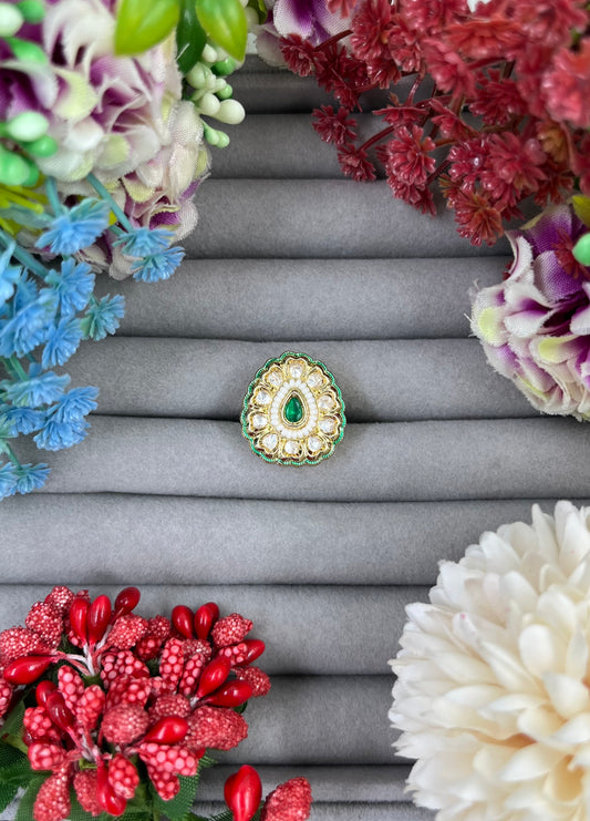 Priya Moissanite Ring