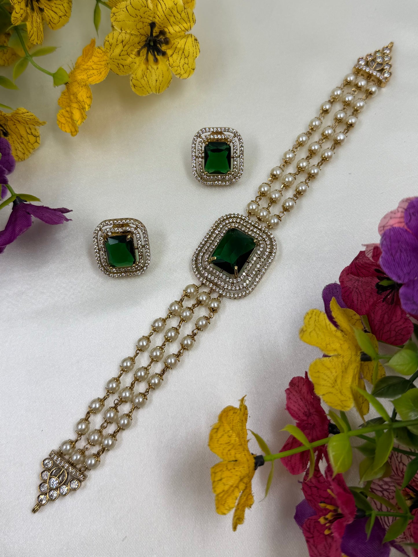 Pooja Victorian Premium Choker