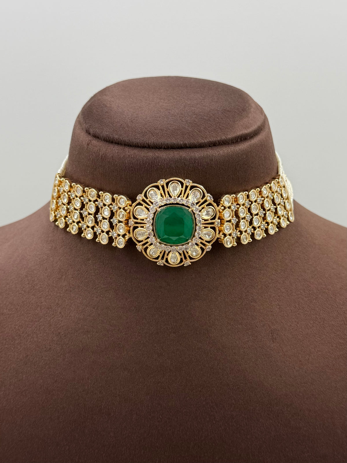 Siya Premium Moissanite Choker Set