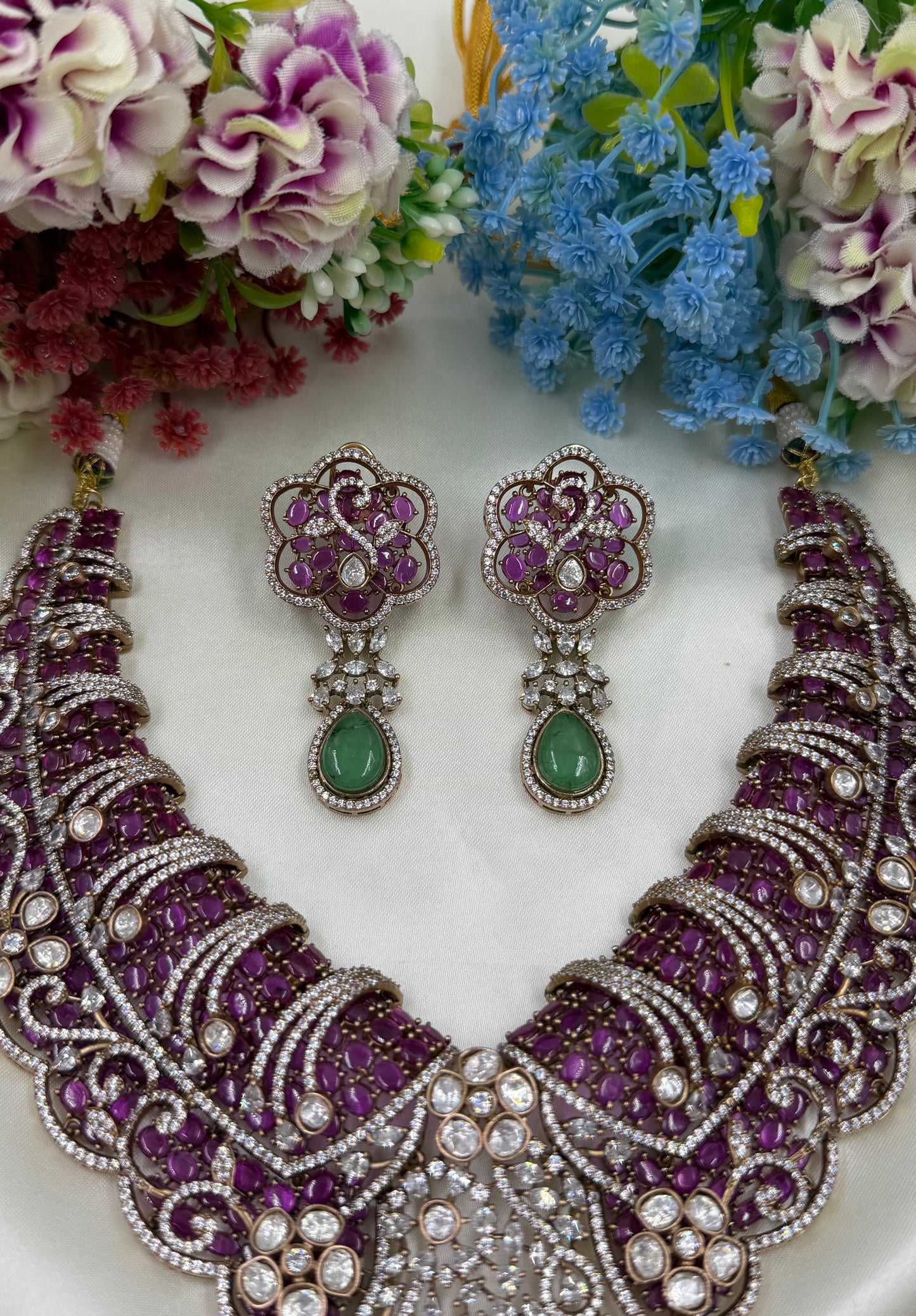 Maitri Jaipuri Kundan Necklace Set
