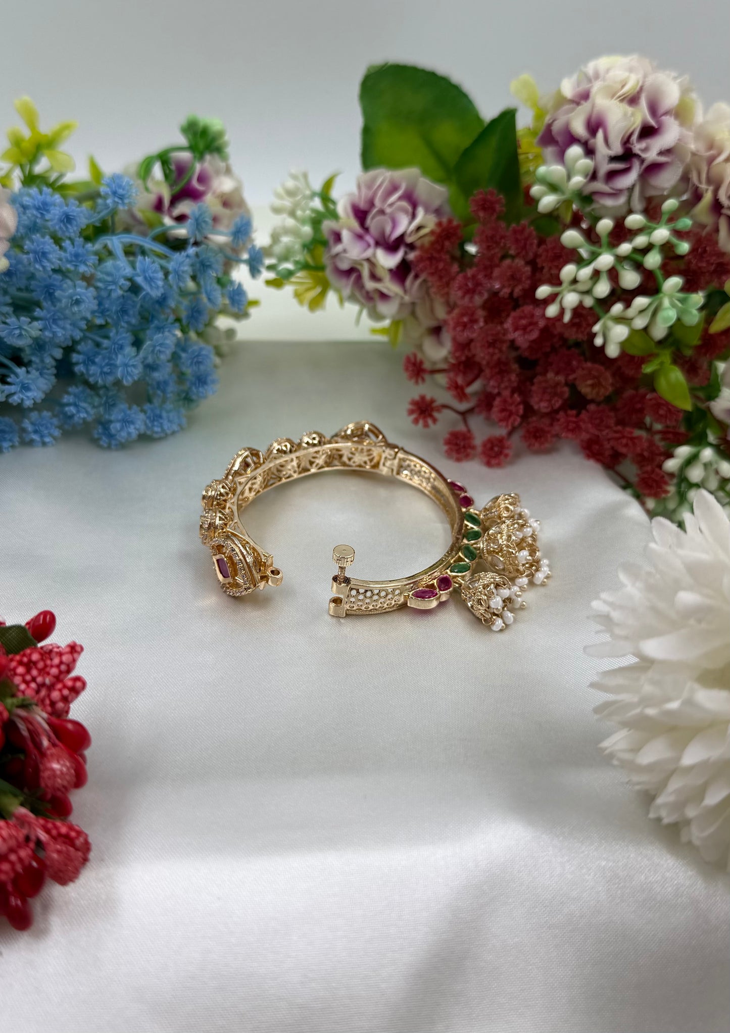 Swara Heritage Bangles (Openable)