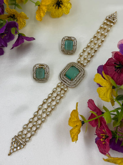 Pooja Victorian Premium Choker