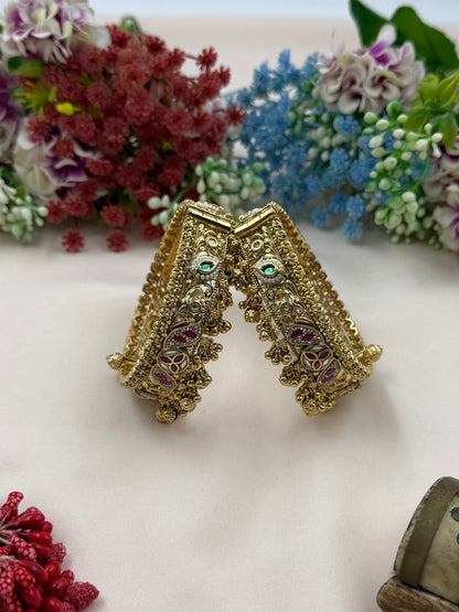 Girija Chorski Bangles (Openable)
