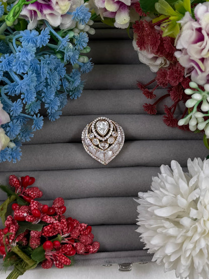 Nayra Moissanite Kundan Ring