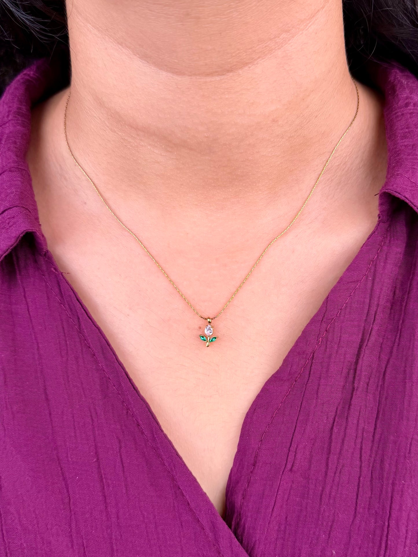 Scarlet Leaf Pendant Gold Chain