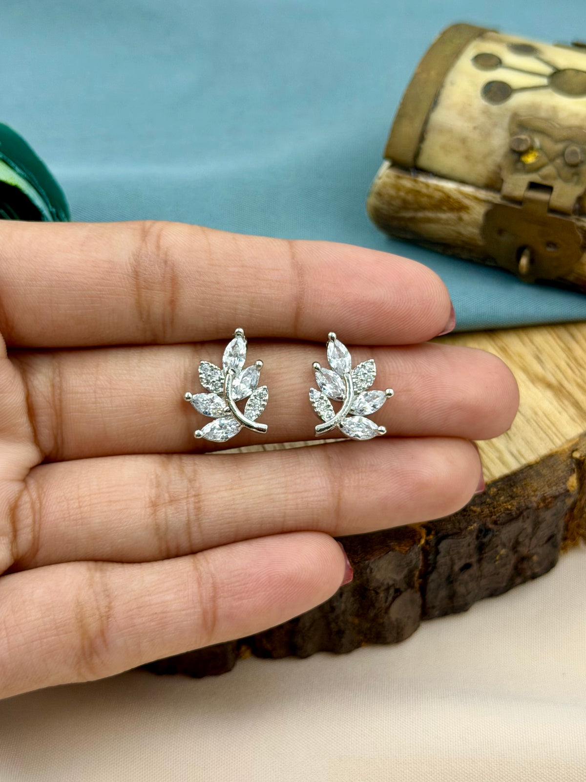 Francesca American Diamond Tops