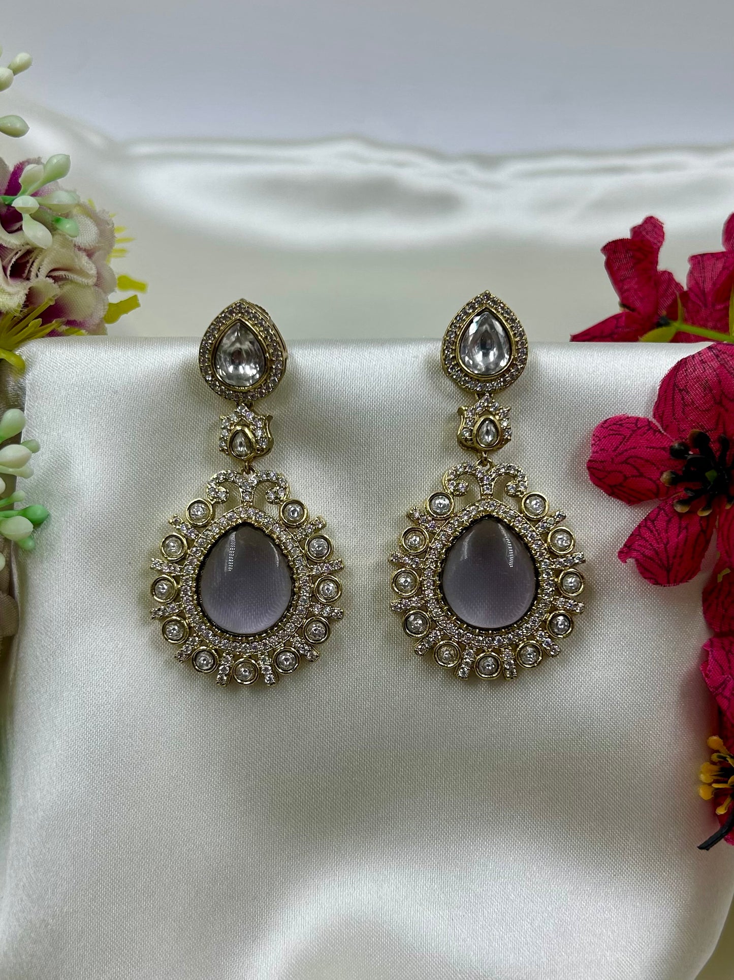 Shanaya Victorian Earring