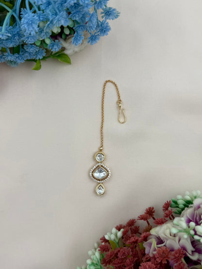 Dhanya Moissanite Mang Tika