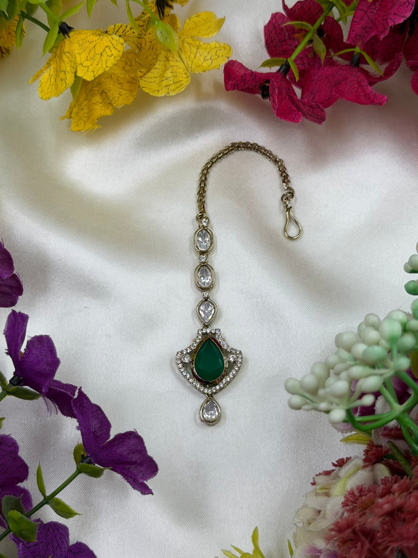 Shital Victorian Moissanite Mang Tika