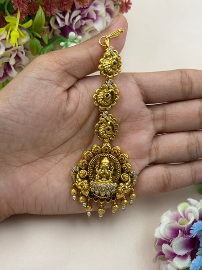 Athira South Indian Mang Tika