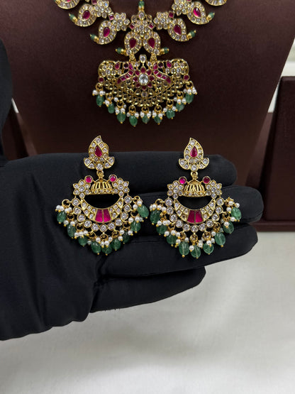 Komal Victorian Traditional Premium Necklace Set