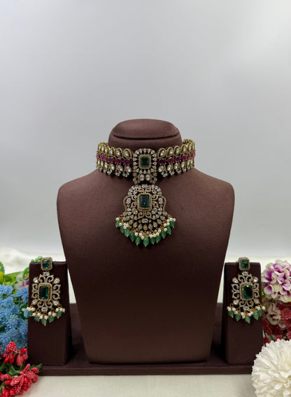 Bhanu Victorian Choker Necklace Set