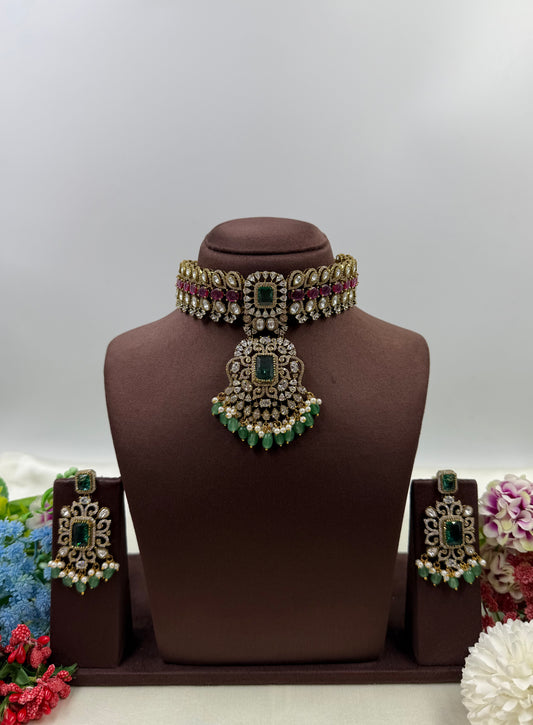 Bhanu Victorian Choker Necklace Set