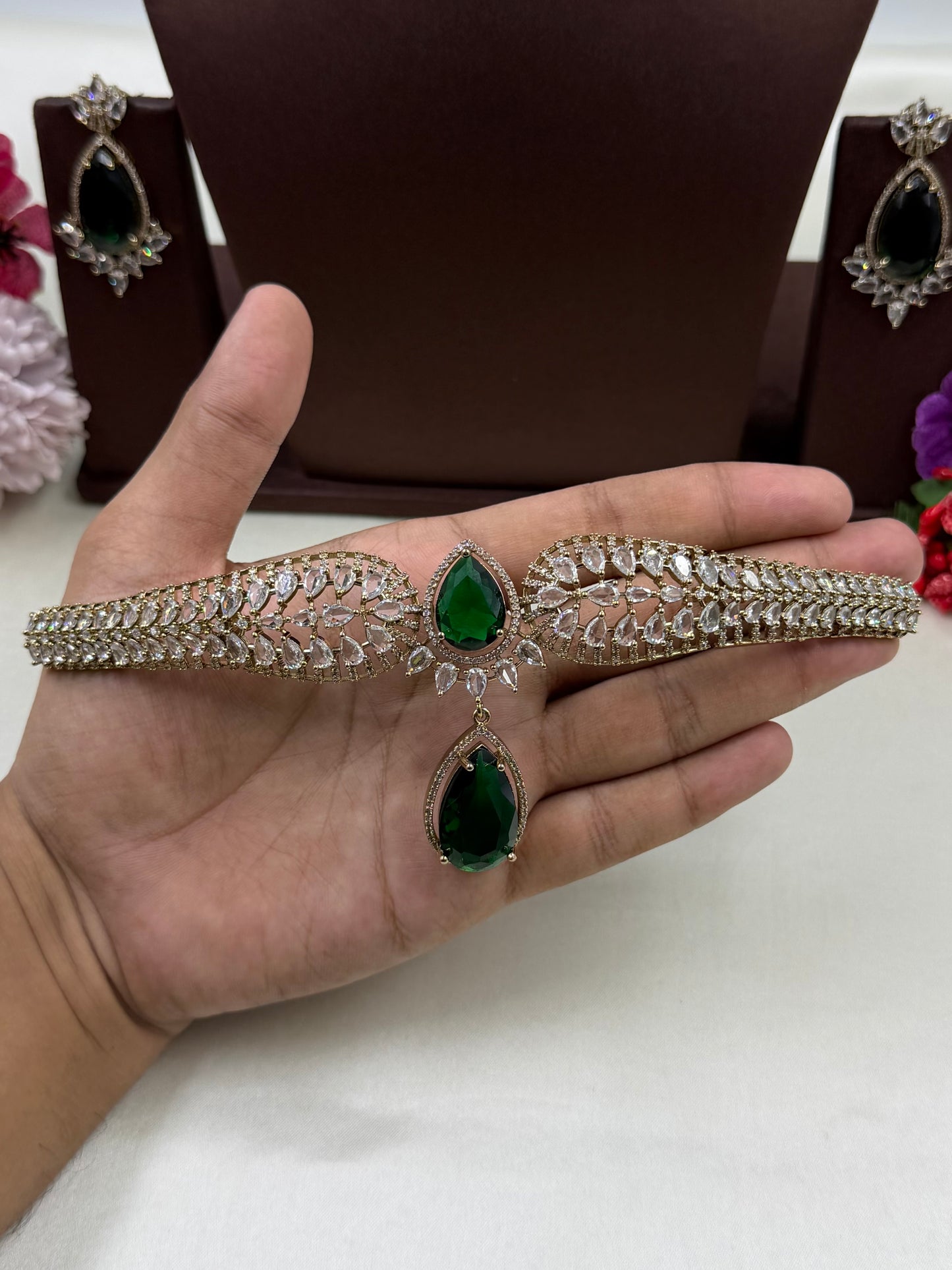 Kirti Premium Victorian Choker Set