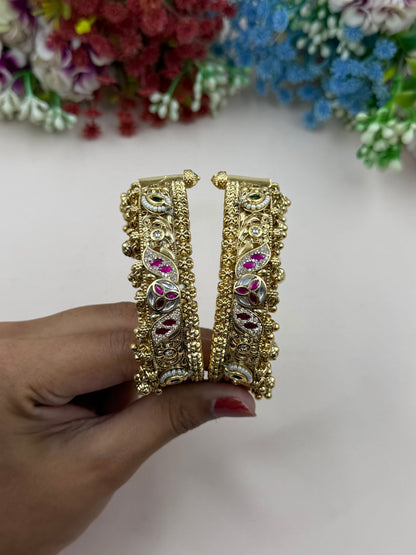 Girija Chorski Bangles (Openable)