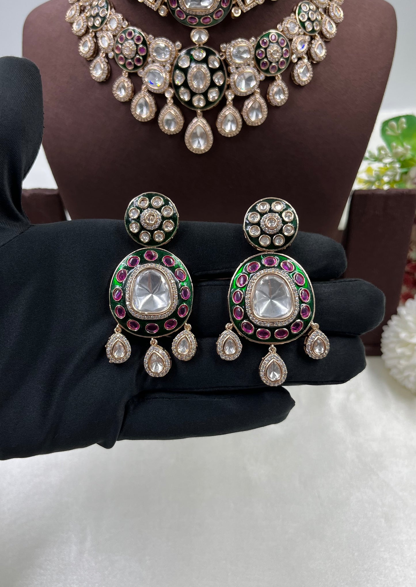 Rivee Moissanite Kundan Semi Bridal Necklace Set